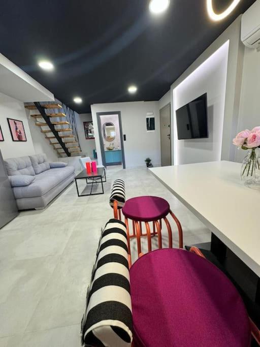 Pop Art Maisonette Ioannina Ngoại thất bức ảnh