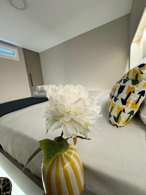 Pop Art Maisonette Ioannina Ngoại thất bức ảnh
