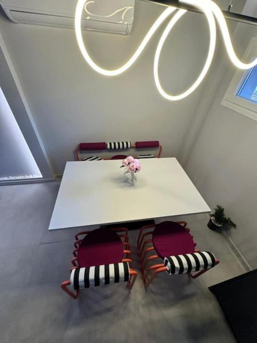 Pop Art Maisonette Ioannina Ngoại thất bức ảnh